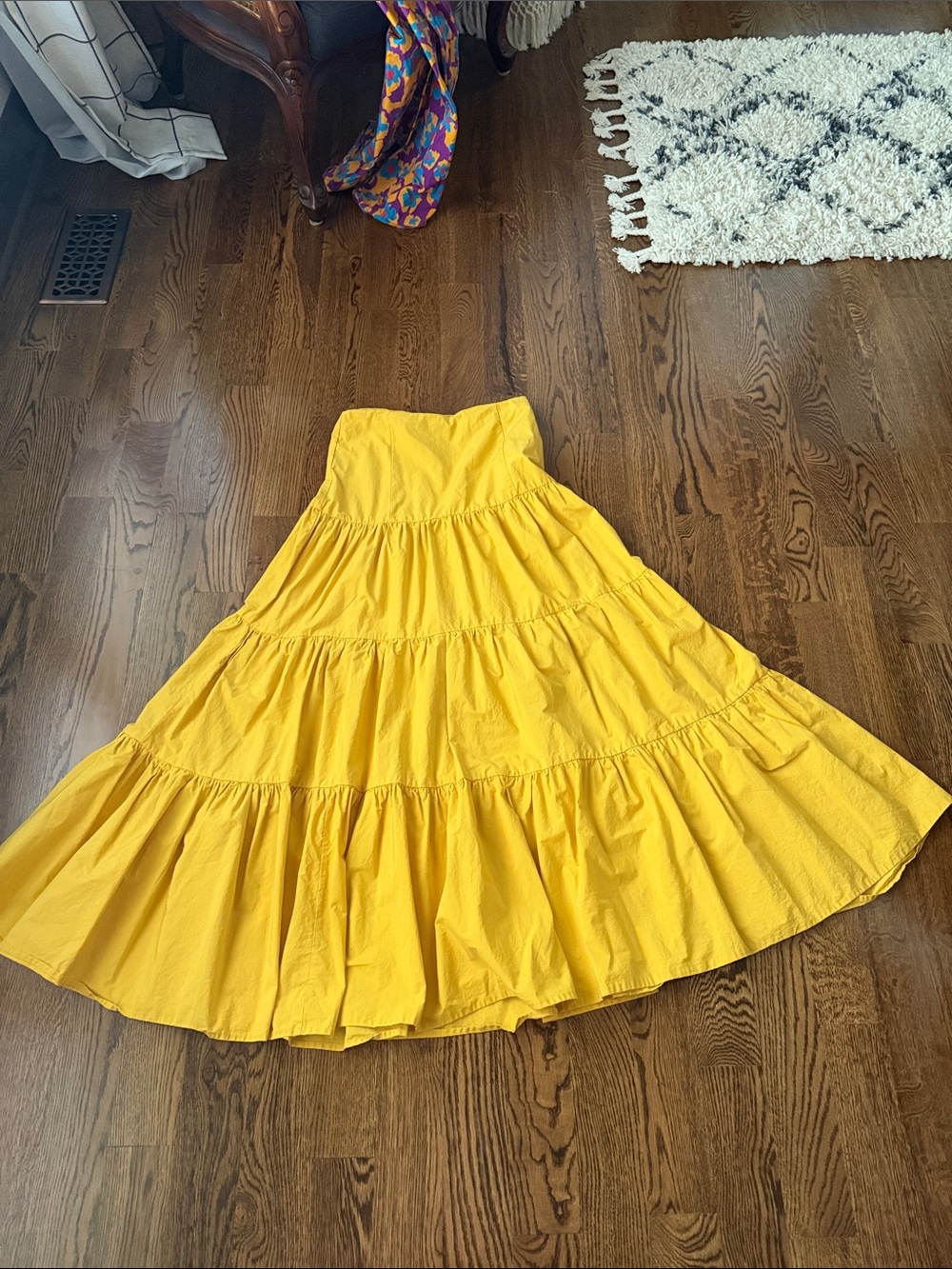 Mainstrip Women’s Yellow Tiered Maxi Skirt medium